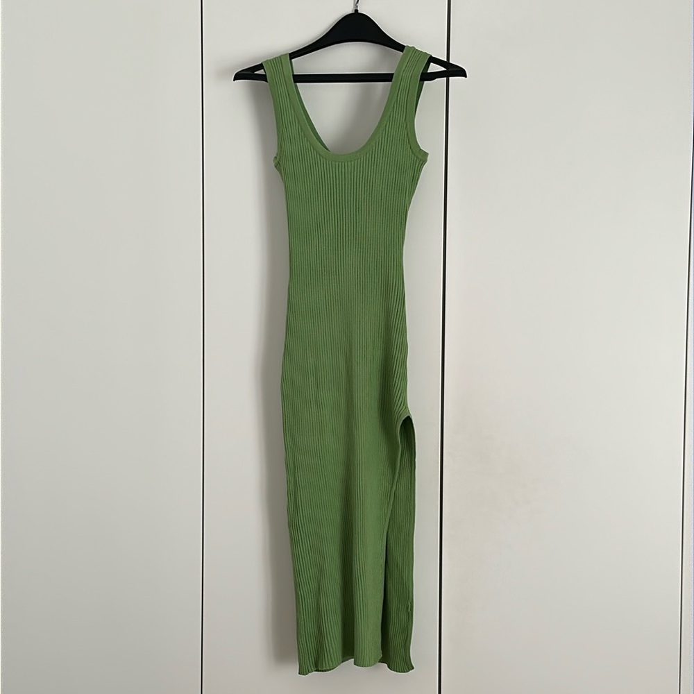 Lovers & Friends Green Midi Dress
